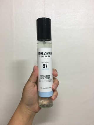더블유드레스룸 드레스퍼퓸 150ml — 5점을 준 리뷰어가 2018년 6월 올린 사용 사진