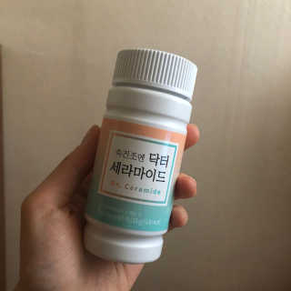 닥터라이즈 속건조엔 닥터세라마이드 60정 X 1병 — 5점을 준 리뷰어가 2020년 3월 올린 사용 사진