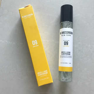 더블유드레스룸 신규향 드레스퍼퓸150ml — 4.33점을 준 리뷰어가 2018년 8월 올린 사용 사진