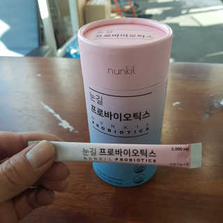 눈길 프로바이오틱스 눈길 콜라겐 프로바이오틱스 — 5점을 준 리뷰어가 2019년 11월 올린 사용 사진