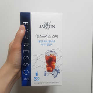 (주)쟈뎅 [쟈뎅] 에스프레소스틱 아이스블렌드 — 5점을 준 리뷰어가 2019년 4월 올린 사용 사진