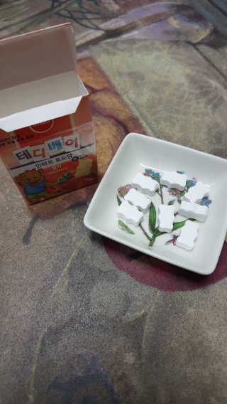 메디미 인탁트 테디베어 포도당 딸기맛 — 5점을 준 리뷰어가 2018년 1월 올린 사용 사진