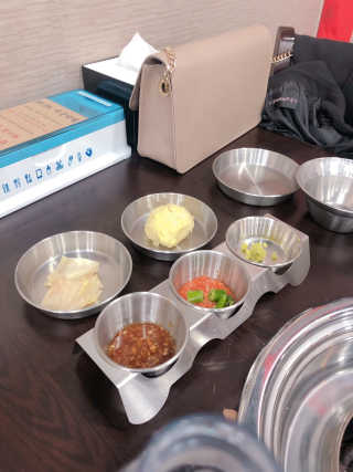 [두툼갈비] 두툼갈비 2인분 + 매콤치즈버섯 set — 5점을 준 리뷰어가 2018년 10월 올린 사용 사진