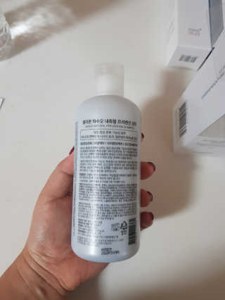 셀리본 하수오 내츄럴 프리벤션 탈모관리 샴푸 300ml — 5점을 준 리뷰어가 2019년 11월 올린 사용 사진