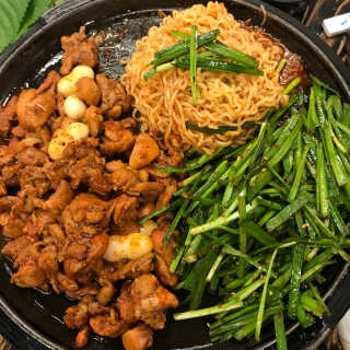 고향원조숯불닭갈비 [고향산천원조숯불닭갈비] 뼈없는 숯불닭갈비 2인세트 — 5점을 준 리뷰어가 2018년 9월 올린 사용 사진