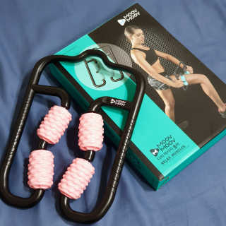 뭅뭅 바디핏레그롤러 종아리 허벅지 하체 마사지기 — 4점을 준 리뷰어가 2019년 11월 올린 사용 사진