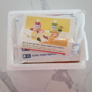 데르뜨 떠먹는 과일 3종, 짜먹는 과일 2종 총 10개 체험 — 5점을 준 리뷰어가 2020년 3월 올린 사용 사진