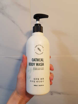 (주)에네스티 내추럴 촉촉  오트밀 바디로션 500ml — 5점을 준 리뷰어가 2020년 3월 올린 사용 사진