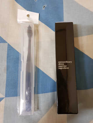 the naked object 디블랙팩치약 디블랙칫솔 세트 — 5점을 준 리뷰어가 2019년 6월 올린 사용 사진