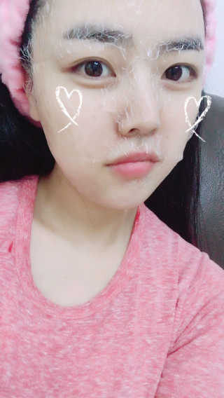 23years old 인쎄라 실프팅 쁘띠 마스크(5장) — 5점을 준 리뷰어가 2017년 7월 올린 사용 사진