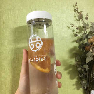 ㅎㅎ마이워터 과일워터팩+전용보틀_레몬파인애플 — 5점을 준 리뷰어가 2017년 11월 올린 사용 사진