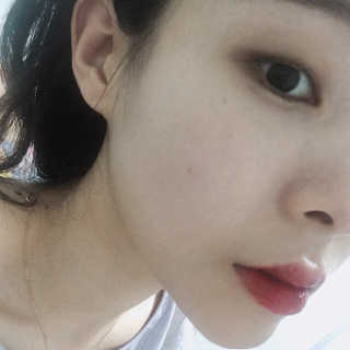 누카 nuca fix-me long and curl mascara — 4점을 준 리뷰어가 2018년 5월 올린 사용 사진