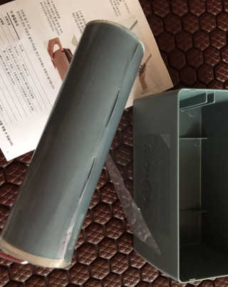 물로 씻어 쓰는 반영구 롤크리너 핸디 모노톤 에디션 — 5점을 준 리뷰어가 2019년 8월 올린 사용 사진