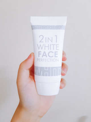 피움 스킨바리스타 2in1 화이트 페이스 퍼펙션 50ml — 4.5점을 준 리뷰어가 2019년 6월 올린 사용 사진