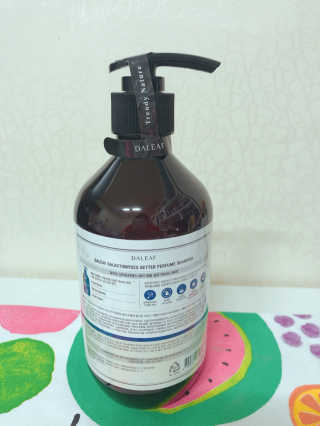 달리프 베러 퍼퓸 샴푸 1000ml 레이니데이 or 일랑로즈 — 5점을 준 리뷰어가 2020년 1월 올린 사용 사진