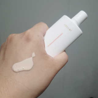 쥴라이Jullai 슈퍼 12 바운스 선 플루이드 SPF50+ PA++++ — 5점을 준 리뷰어가 2019년 7월 올린 사용 사진