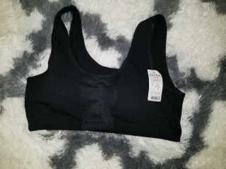 크리비아 Clivia Padded Yoga Sports Bra — 5점을 준 리뷰어가 2018년 6월 올린 사용 사진