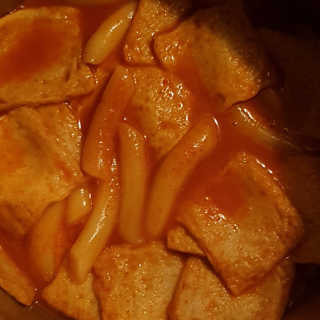 [홍코너떡볶이]옛날떡볶이 인기맛 4팩세트 — 5점을 준 리뷰어가 2019년 11월 올린 사용 사진