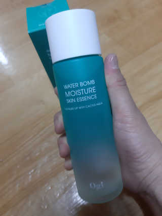 오지아이 워터 밤 모이스처 스킨 에센스 180ml — 5점을 준 리뷰어가 2020년 2월 올린 사용 사진