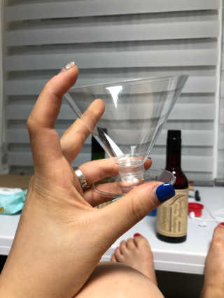폭탄 샴푸_ 더쎄라 와인샴푸 — 3.83점을 준 리뷰어가 2018년 7월 올린 사용 사진