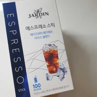 (주)쟈뎅 [쟈뎅] 에스프레소스틱 아이스블렌드 — 5점을 준 리뷰어가 2019년 4월 올린 사용 사진