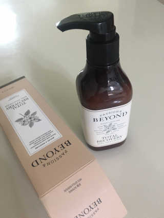 비욘드 토탈리커버리 모이스처라이저 200ml — 5점을 준 리뷰어가 2020년 1월 올린 사용 사진