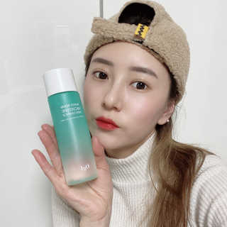 오지아이 워터 밤 모이스처 스킨 에센스 180ml — 5점을 준 리뷰어가 2020년 1월 올린 사용 사진