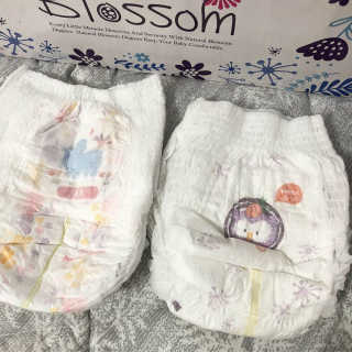 네추럴블라썸 NATURAL BLOSSOM 슈퍼 얇은 바지 기저귀 — 4.5점을 준 리뷰어가 2018년 11월 올린 사용 사진