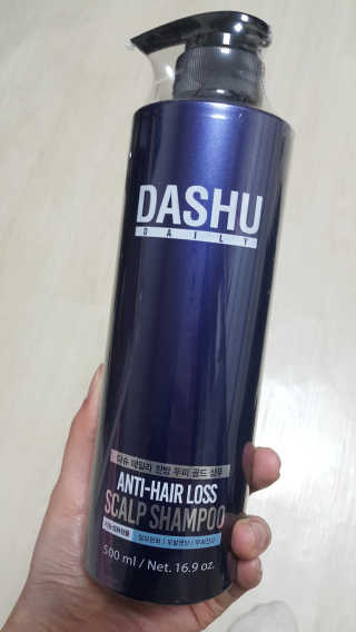 다슈코리아 다슈 데일리 단백질 한방 두피 골드 샴푸 500ml — 5점을 준 리뷰어가 2020년 3월 올린 사용 사진