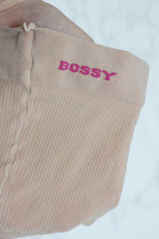 밴보시 BANBOSSY 하루 2,000개 팔리는 쫀쫀 몸매 압박스타킹 — 4점을 준 리뷰어가 2018년 8월 올린 사용 사진