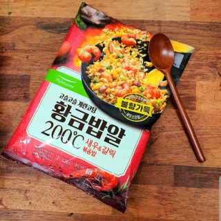 장안의 화제 황금볶음밥, 풀무원 황금밥알 200℃ — 5점을 준 리뷰어가 2019년 9월 올린 사용 사진
