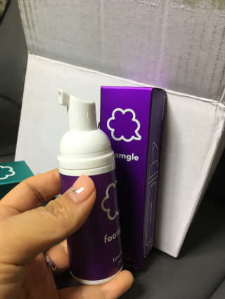 폼글 I foamgle [폼글] 거품가글 50ml 3종 - 민트, 라벤더, 라즈베리 — 5점을 준 리뷰어가 2019년 11월 올린 사용 사진