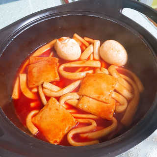 두번째 국떡 국가대표 떡볶이 1팩 + 영미칩 2봉 증정 — 3점을 준 리뷰어가 2019년 2월 올린 사용 사진