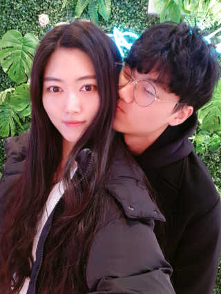 입큰뉴욕 입큰 셀피 키라키라필터 코팅 틴트 — 5점을 준 리뷰어가 2020년 2월 올린 사용 사진