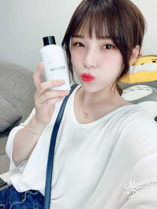 이솔화장품 이솔 세범 리스 포어 토너 200ml — 4.67점을 준 리뷰어가 2018년 8월 올린 사용 사진