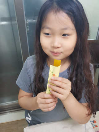 광희생활건강 귤림풍악 제주감귤 비타젤리 — 4점을 준 리뷰어가 2020년 2월 올린 사용 사진