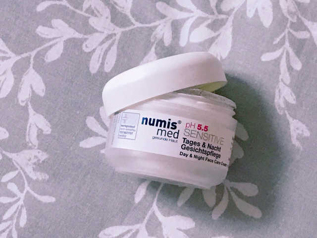 누미스메드 센서티브 데이앤나이트크림 50ml 리뷰 사진