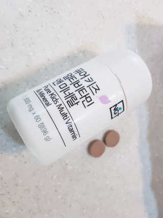 네츄럴굿띵스 퓨어 키즈 멀티비타민 앤 미네랄 30일분 — 4.83점을 준 리뷰어가 2018년 4월 올린 사용 사진