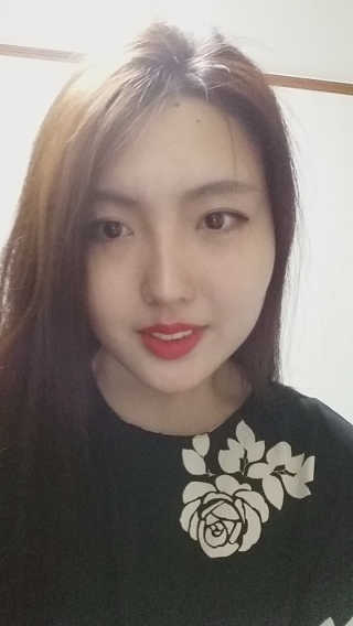 다슈코리아 다슈 데일리 헤어라인 커버 쿠션 — 4.33점을 준 리뷰어가 2017년 5월 올린 사용 사진