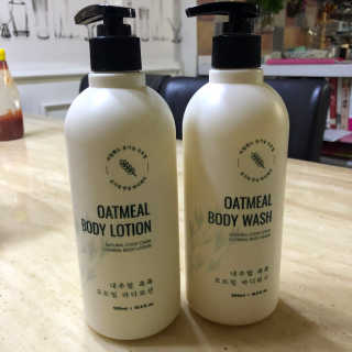 (주)에네스티 내추럴 촉촉  오트밀 바디로션 500ml — 5점을 준 리뷰어가 2019년 10월 올린 사용 사진