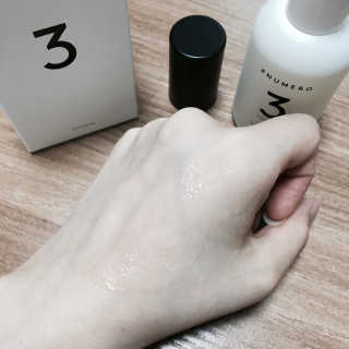 누메로 3 데이라이트 에센스 — 3점을 준 리뷰어가 2016년 9월 올린 사용 사진