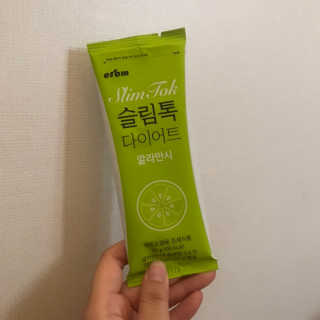 [이롬] 슬림톡 다이어트（오트or깔라만시 랜덤1종） — 4점을 준 리뷰어가 2019년 5월 올린 사용 사진
