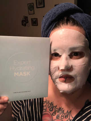 아이뽀 모든 피부 타입을위한 AIPPO Expert Hydrating Mask — 5점을 준 리뷰어가 2018년 2월 올린 사용 사진