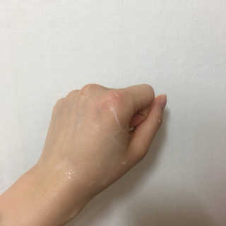 땡큐파머 백 투 아이슬란드 필링 크림 — 3.33점을 준 리뷰어가 2018년 4월 올린 사용 사진