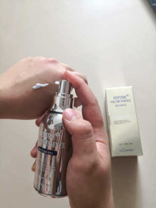 닥터펩티 제이앤코슈 펩타이드 볼륨 에센스 50ml — 5점을 준 리뷰어가 2018년 10월 올린 사용 사진