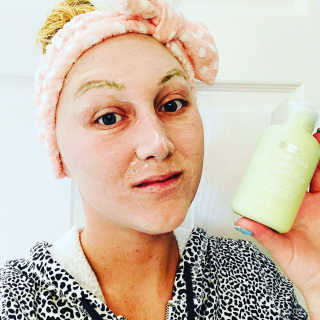 바이 위시트랜드 Green Tea Powder Wash — 3점을 준 리뷰어가 2018년 1월 올린 사용 사진