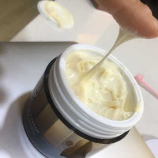 프리미어룩 실크 리프팅 아이 앤 넥 크림 — 5점을 준 리뷰어가 2019년 11월 올린 사용 사진