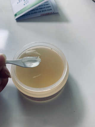 포피엠테라피 화이트 블라썸 밀크 푸딩솝 — 2.5점을 준 리뷰어가 2019년 7월 올린 사용 사진
