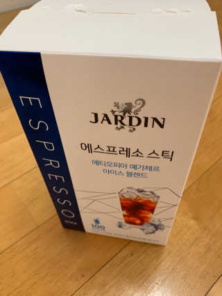 (주)쟈뎅 [쟈뎅] 에스프레소스틱 아이스블렌드 — 4.5점을 준 리뷰어가 2019년 5월 올린 사용 사진