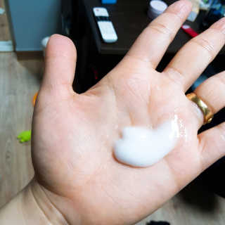 보타미안  엔젤모링가 아쿠아베리어 팩 — 5점을 준 리뷰어가 2018년 2월 올린 사용 사진